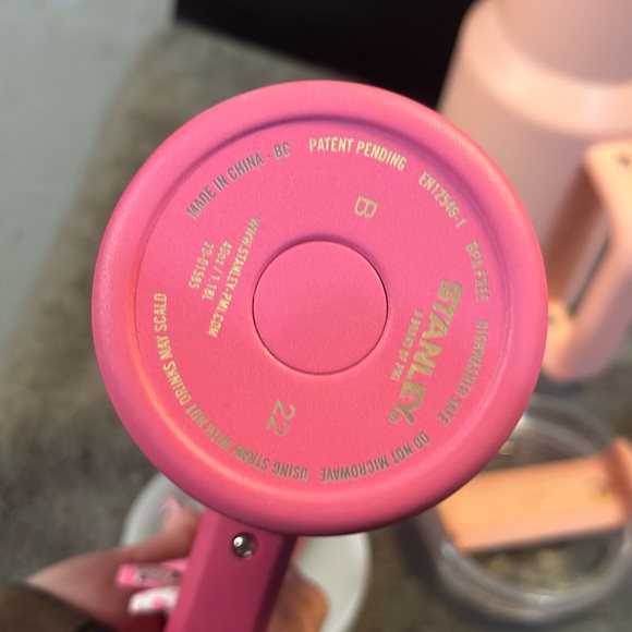 Azalea Stanley. Only used with water. Just not collecting Stanley’s anymore. - Picture 2 of 7